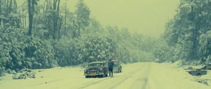 Кадр з фільму У дорозі