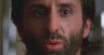 Кадр з фільму Воронована сталь