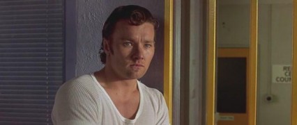 Кадр з фільму Кров і зухвальство