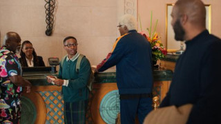 Кадр з фільму Медея: Екзотичне весілля