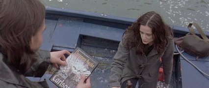 Кадр з фільму Напівсвітло