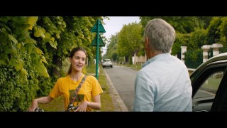 Кадр з фільму Не всі вдома