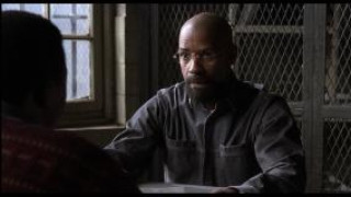 Кадр з фільму Ураган