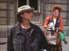 Кадр з фільму Якщо туфелька не тисне