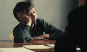 Кадр з фільму Кес