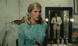 Кадр з фільму Пригоди китайця в Китаї