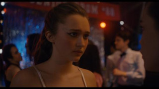 Кадр з фільму Вулиця страху: Королева випускного