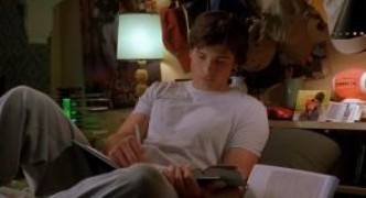 Кадр з фільму Оптом дешевше