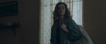 Кадр з фільму Мегре й таємнича дівчина