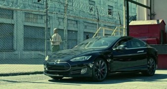 Кадр з фільму Експансивна куля