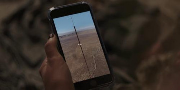 Кадр з фільму Над безоднею