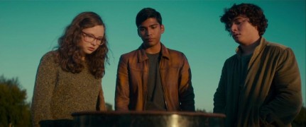 Кадр з фільму Страшні історії для розповіді у темряві