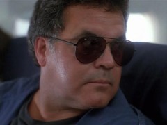 Кадр з фільму Останній круїз