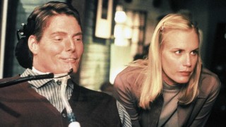 Кадр з фільму Вікно навпроти (Вікно у двір)