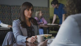 Кадр з фільму Розслідування Гейлі Дін. Рецепт на вбивство