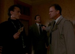 Кадр з фільму Ренегати