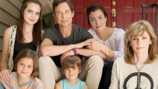 Кадр з фільму Кохання та борги