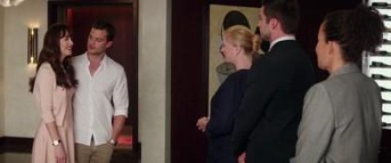 Кадр з фільму П'ятдесят відтінків свободи