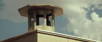 Кадр з фільму Постріл в безодню