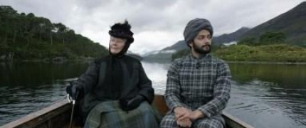 Кадр з фільму Вікторія та Абдул