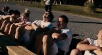 Кадр з фільму Рятівник