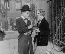 Кадр з фільму Вогні великого міста