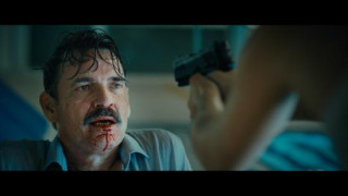 Кадр з фільму Поза юрисдикцією