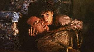 Кадр з фільму Полтергейст 2: Інший бік