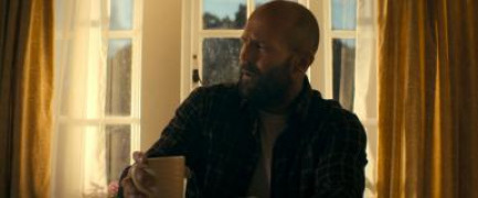 Кадр з фільму Бджоляр