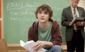 Кадр з фільму Хороший хлопчик