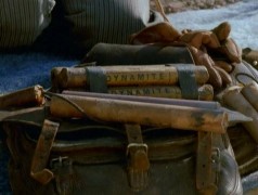 Кадр з фільму Важка земля