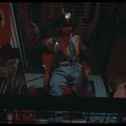 Кадр з фільму Так, мадам!