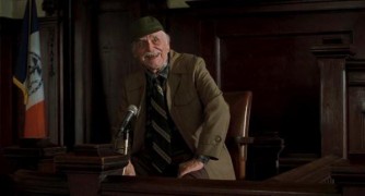 Кадр з фільму Великий тато