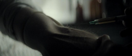 Кадр з фільму Вуаль