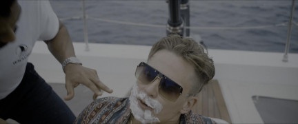 Кадр з фільму Придорожній клуб