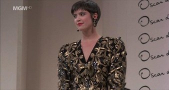 Кадр з фільму Яскраві вогні, велике місто