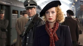 Кадр з фільму Чорна книга