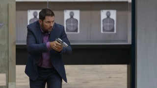 Кадр з фільму Спецназ: В облозі