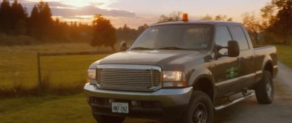 Кадр з фільму Життя на межі