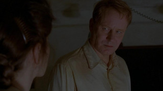 Кадр з фільму Домініон: Попередній