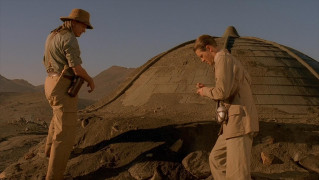 Кадр з фільму Домініон: Попередній