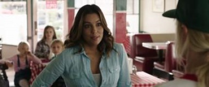 Кадр з фільму За бортом