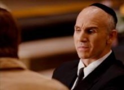 Кадр з фільму Тіні минулого