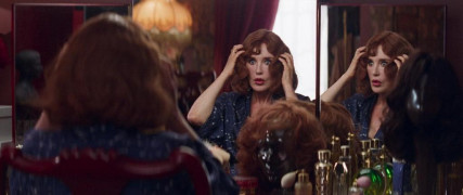 Кадр з фільму Маскарад