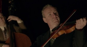 Кадр з фільму Бруклін