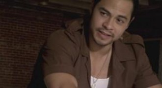 Кадр з фільму Вулиці крові