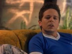 Кадр з фільму Кращі вороги