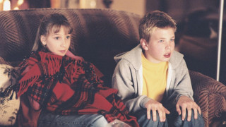 Кадр з фільму Творці монстрів