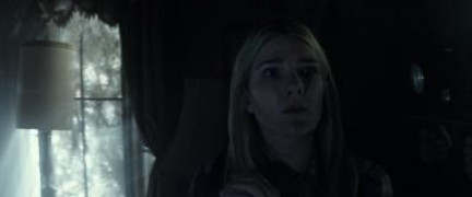 Кадр з фільму Вуаль