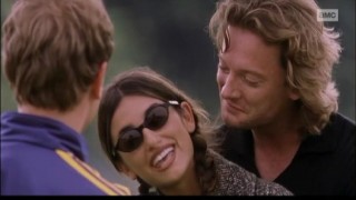 Кадр з фільму Людина з дощем у взутті